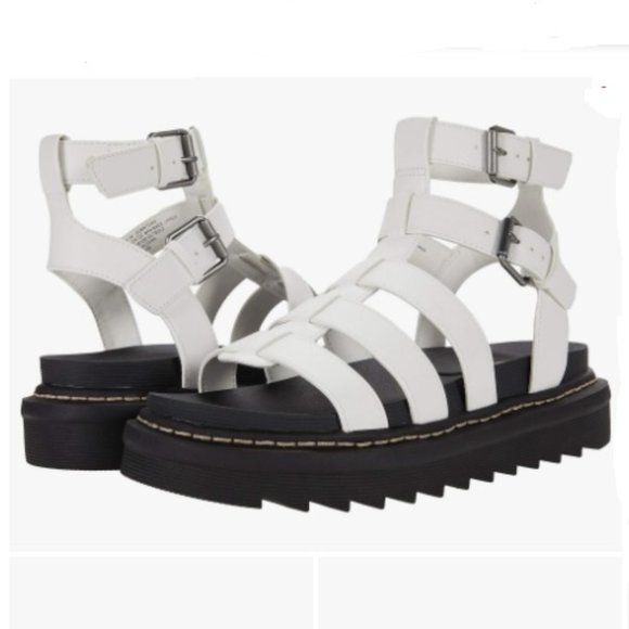 NWT $79 *NEW* (8.5) UNIONBAY Buckle Sandals - Picture 1 of 7